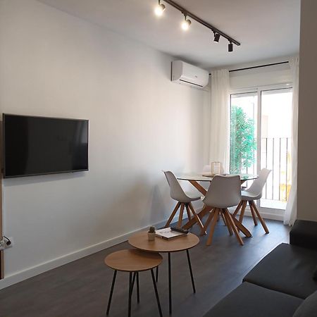 Apartamento Vacacional Cuarteles Malaga Zewnętrze zdjęcie
