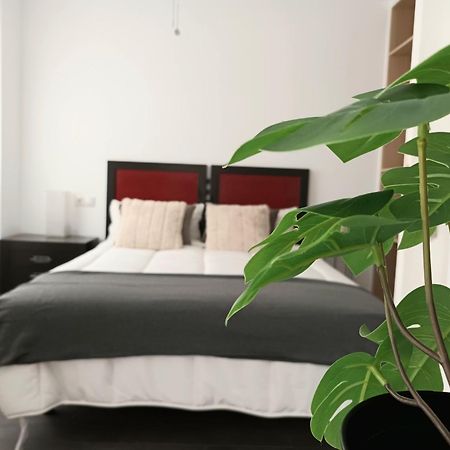 Apartamento Vacacional Cuarteles Malaga Zewnętrze zdjęcie