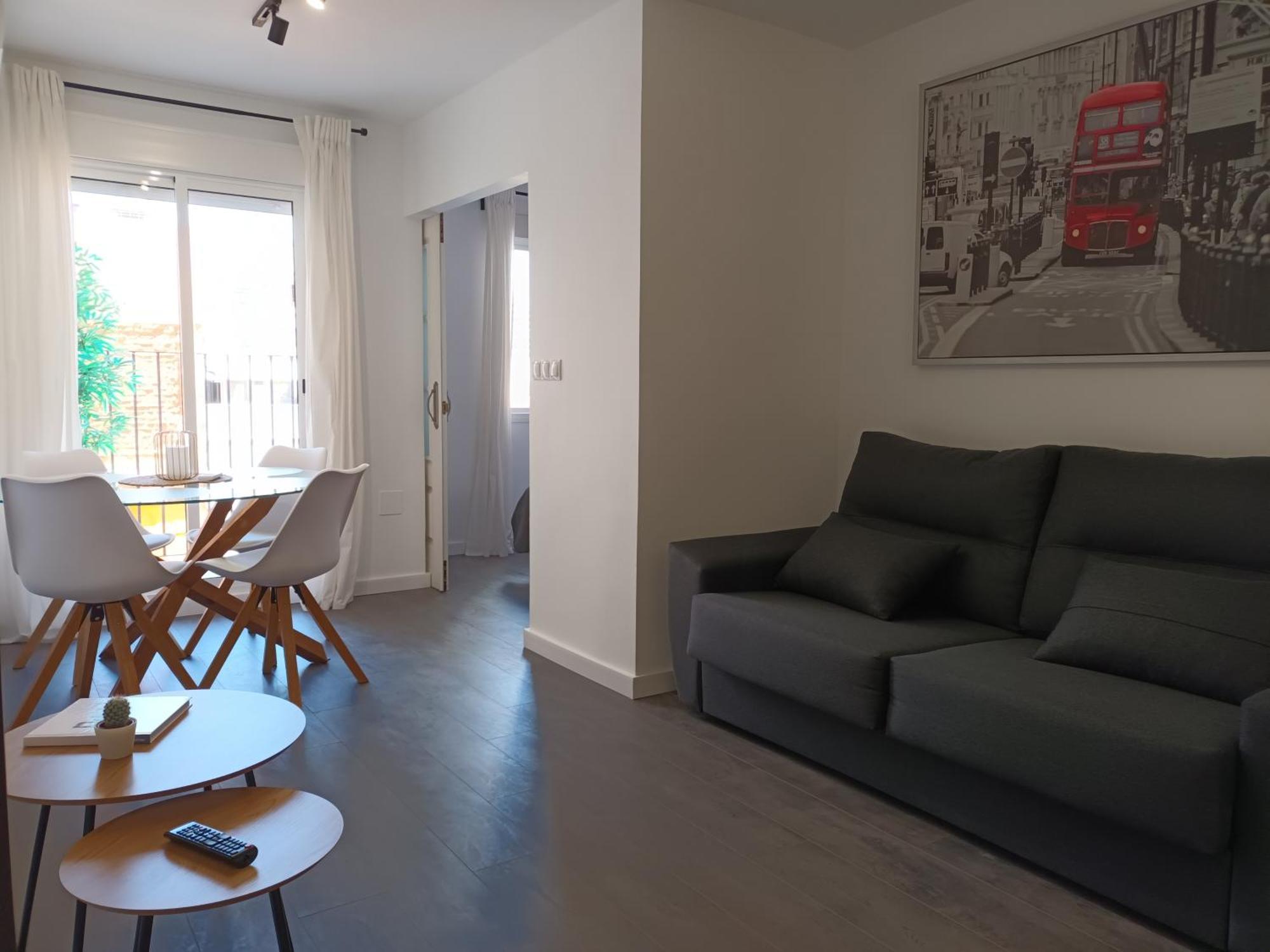 Apartamento Vacacional Cuarteles Malaga Zewnętrze zdjęcie